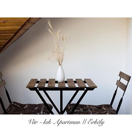 Var-Lak Apartman Eger Luaran gambar