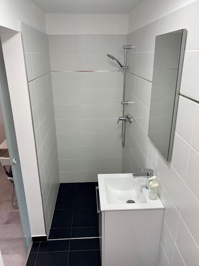 Var-Lak Apartman Eger Luaran gambar