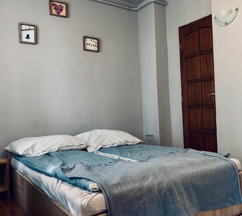 Var-Lak Apartman Eger Luaran gambar